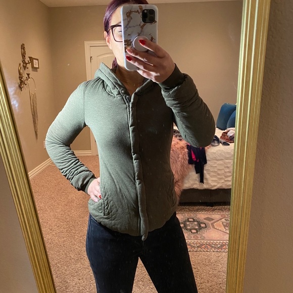 BCBGMaxAzria Tops - BCBG max hooded zip up